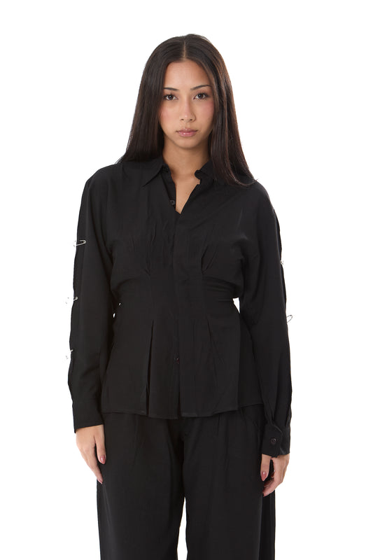 Side Pin Shirt in Black